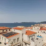 Blue Terrace 3*